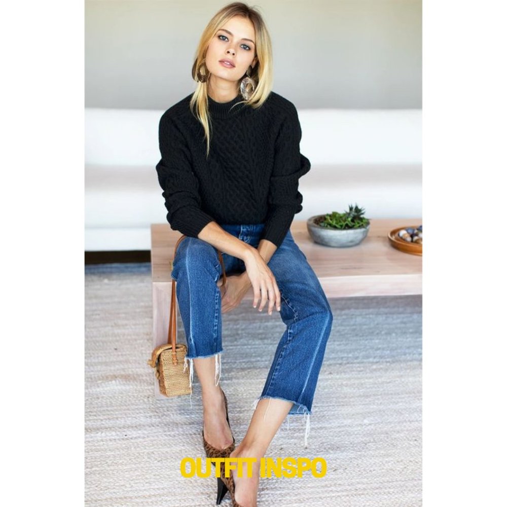 Black bedazzled cable knit sweater by Vera Wang- S